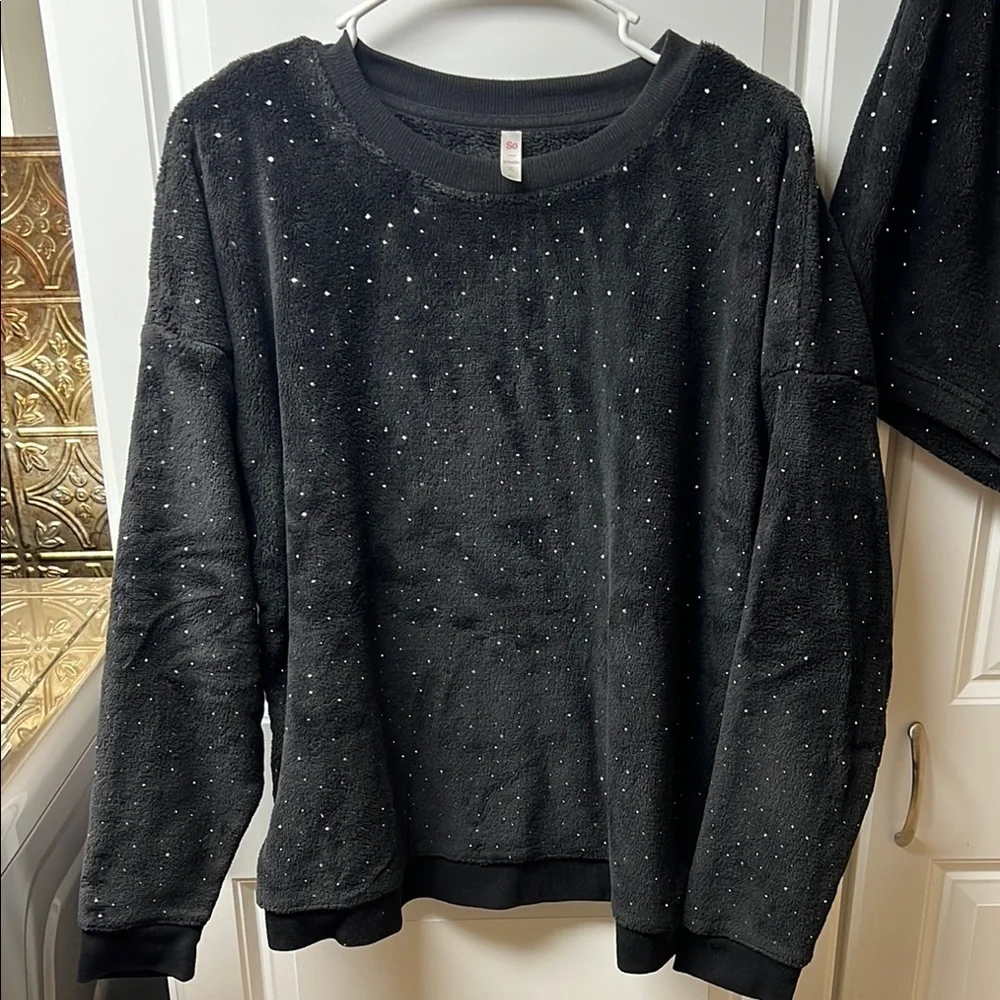 SO Black Velour Lounge Set, XL, - Picture 5 of 5